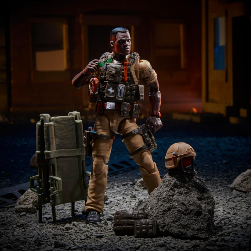 G.I. Joe Classified Series #122, Carl Doc Greer, Collectible 6-Inch Action Figure with 7 Accessories : Toys & Games