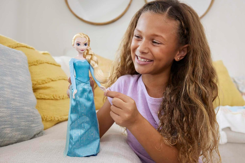 Mattel Disney Frozen Toys, Elsa Fashion Doll & Accessory with Signature Look, Inspired by the Movie : Toys & Games