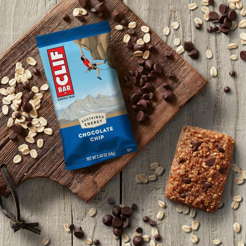 CLIF BAR - Chocolate Chip - Made with Organic Oats - Energy Bars - Non-GMO - Plant Based Protein Bars (15 Pack) : Health & Household