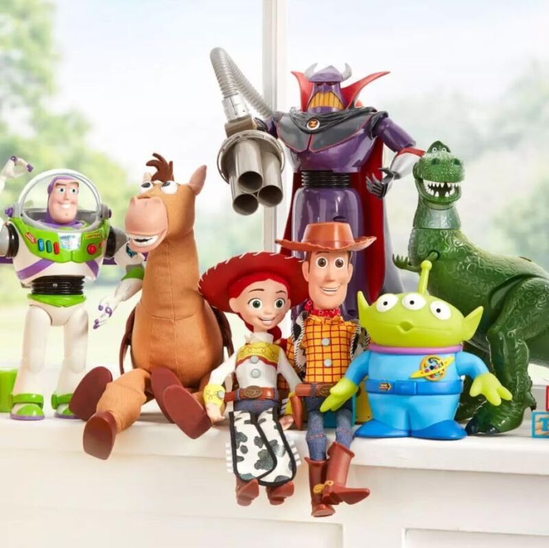 Disney Store Official Buzz Lightyear Interactive Talking Action Figure from Toy Story, Features 10+ English Phrases, Interacts with Other Figures and Toys : Toys & Games