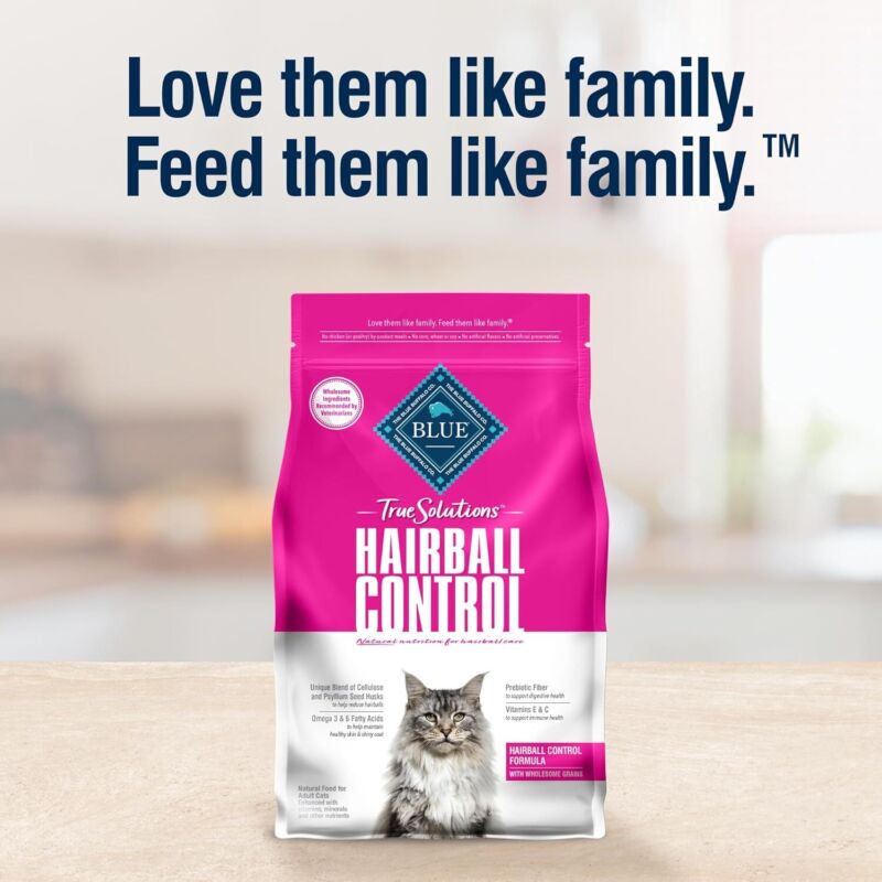 Blue Buffalo True Solutions Hairball Control Natural Dry Cat Food for Adult Cats, Chicken, 3.5-lb. Bag